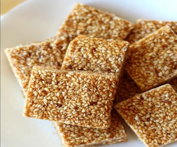کنجد عسلی ويناديس یزد